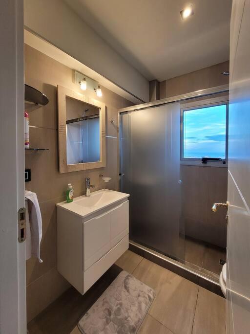Apartamento Departamento Excelente Vista.- Comodoro Rivadavia